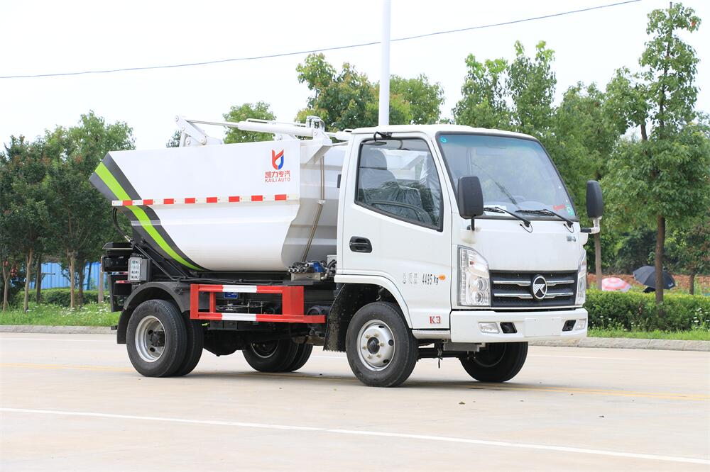 4方自裝卸式垃圾車(chē)-凱馬4方后掛桶自裝卸式垃圾車(chē)廠家