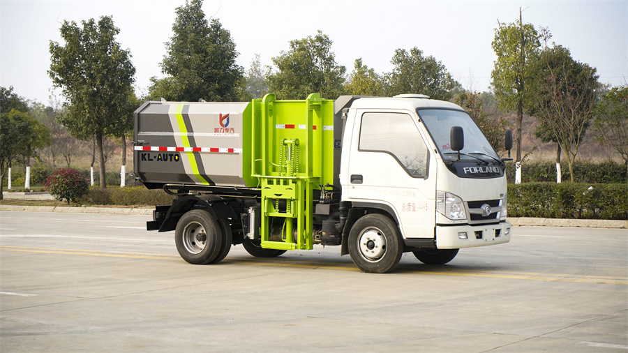 4方掛桶式垃圾車(chē)-福田時(shí)代4方掛桶式垃圾車(chē)廠家