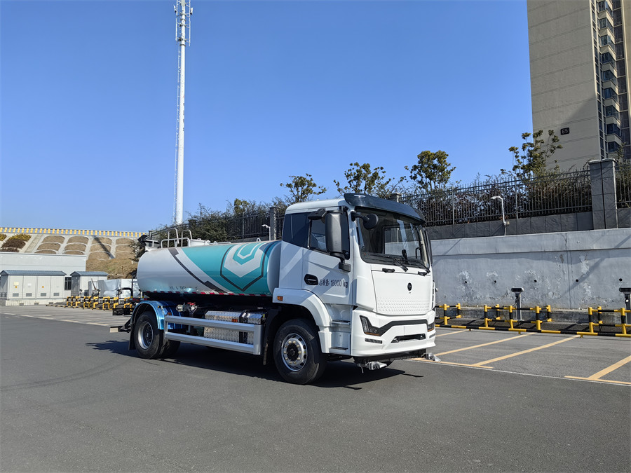 12方18噸 新能源純電動灑水車  壹為
